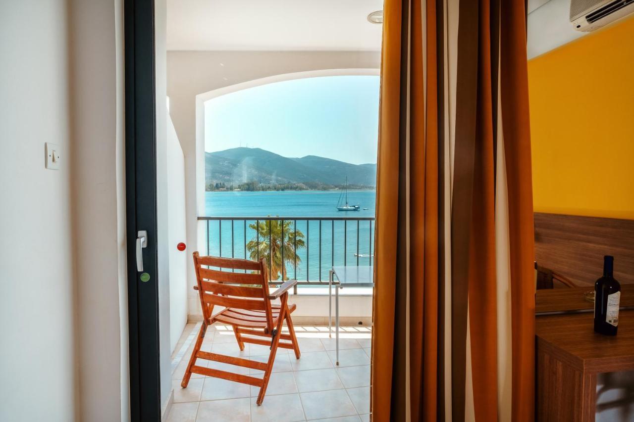 Hotel Pavlou Poros Town Extérieur photo