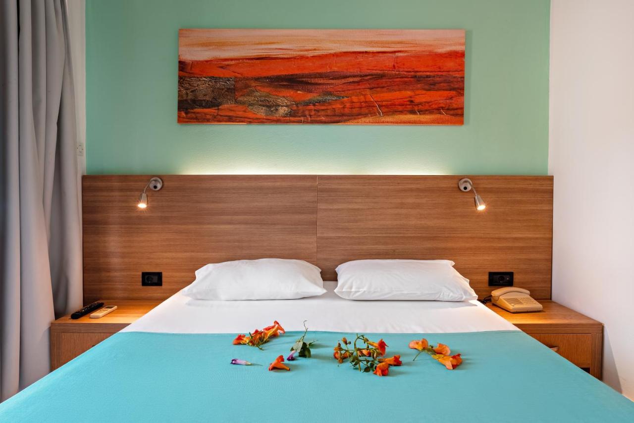 Hotel Pavlou Poros Town Extérieur photo