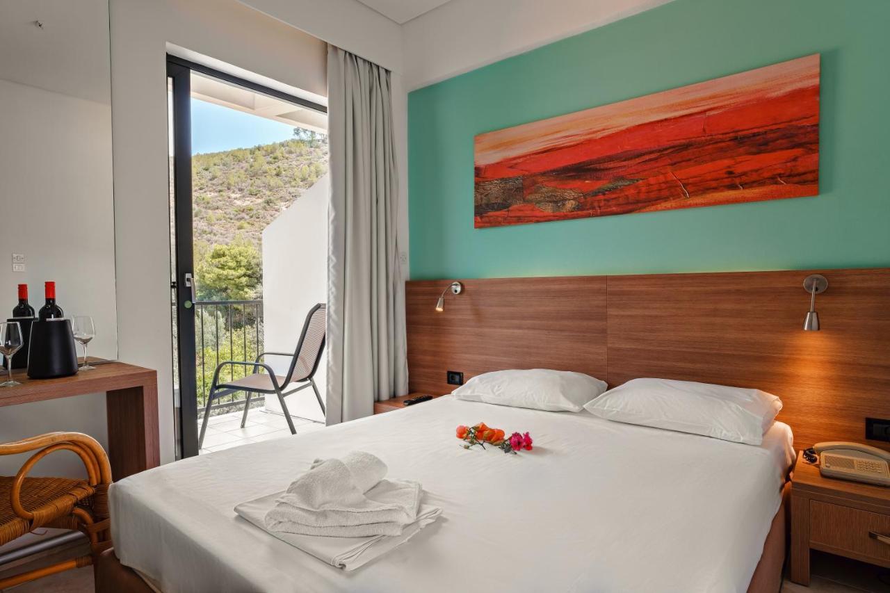 Hotel Pavlou Poros Town Extérieur photo